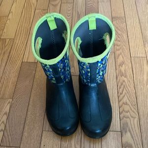 Kids winter bog boots size US 2